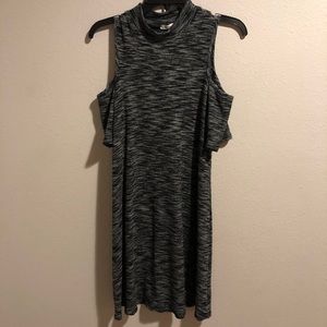 Cut shoulder with cuff detailed dress